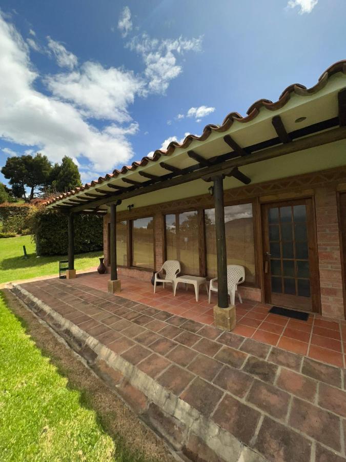 Hotel, Bungalows, Chalet Y Cabanas Aventura Park Villa De Leyva La Periquera Dış mekan fotoğraf